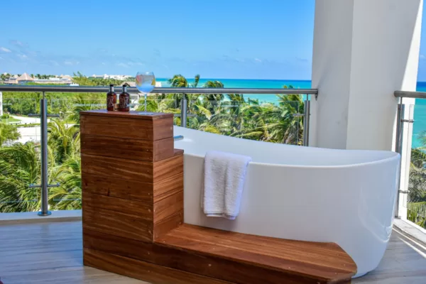 premium deluxe room outdoor tub Best beach front hotels playa del carmen jpeg